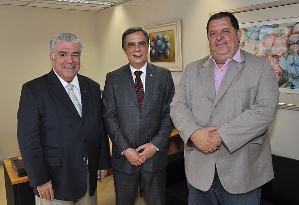 reuniaoenm.jpg